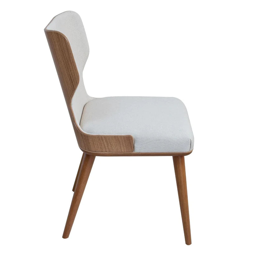 Mesa de Jantar Palheta com Tampo Triangular 140 em Cinamomo + 2 Cadeiras de Jantar Malu + 2 Cadeiras de Jantar Gina