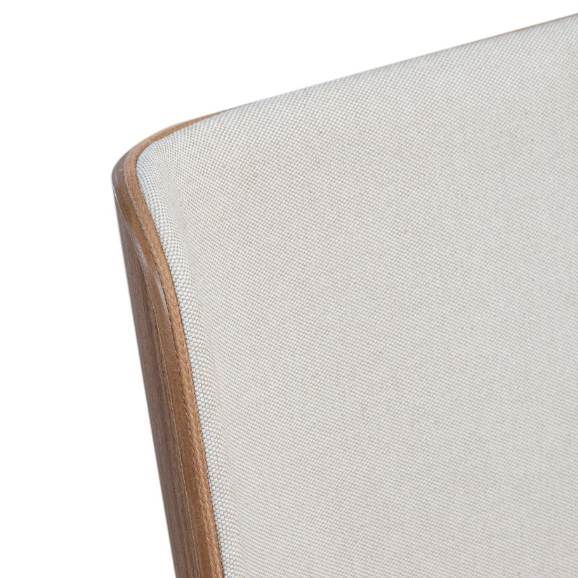 Mesa de Jantar Orgânica Luna 180x100 em Cinamomo + 2 Cadeiras de Jantar Malu + 2 Cadeiras de Jantar Gina