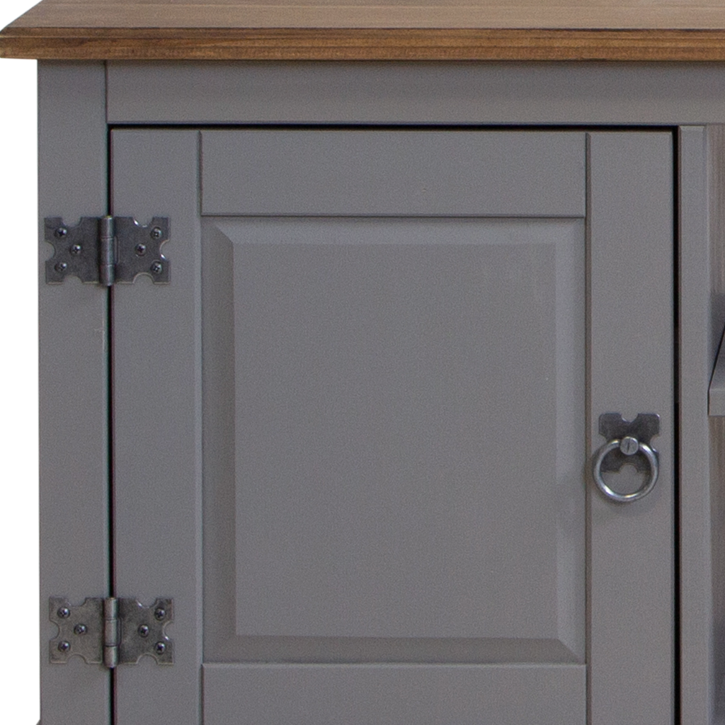 Rack TV Boho 2 Portas 1 Prateleira Cor Madeira Natural Com Cinza, destacando uma das portas
