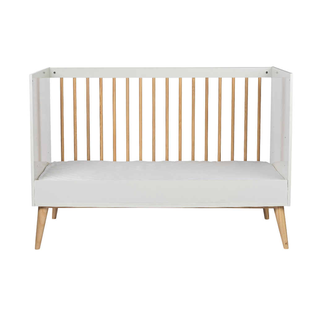 Conjunto Quarto Bebê: Berço 2 em 1 Retrô + Cômoda 3 Gav Puxador Reto