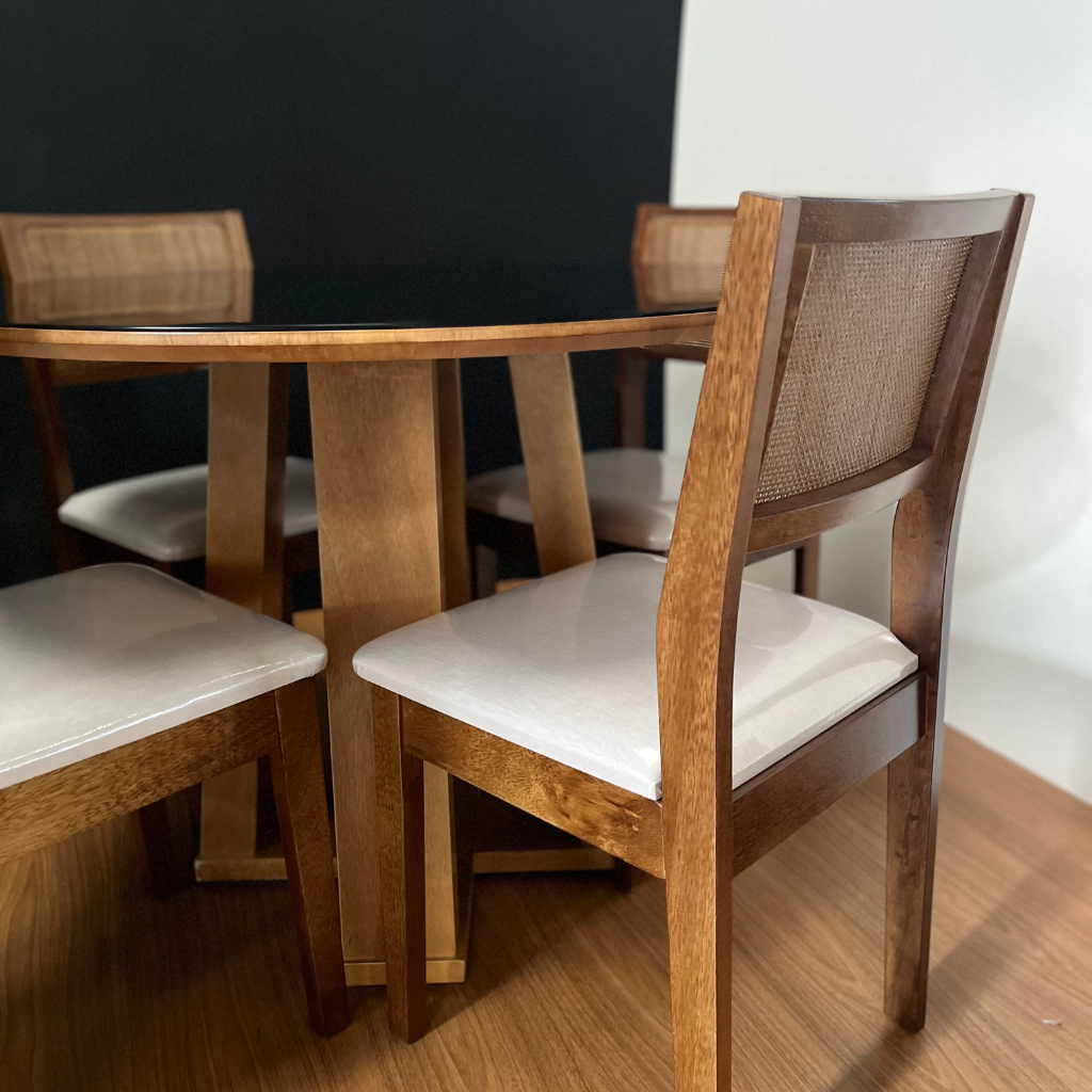 Mesa Jantar Redonda Camila Base X Tampo Amêndoa Vdr Sobreposto Preto 110 cm + 4 Cadeiras Silvia Cor Imbuia Trama natural