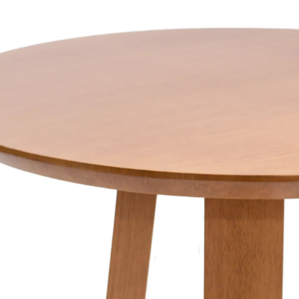 Mesa Redonda Rachel Base X e Tampo Amêndoa 110 cm + 4 Cadeiras Silvia Cor Imbuia com Trama Natural e Tecido Linho Conjunto
