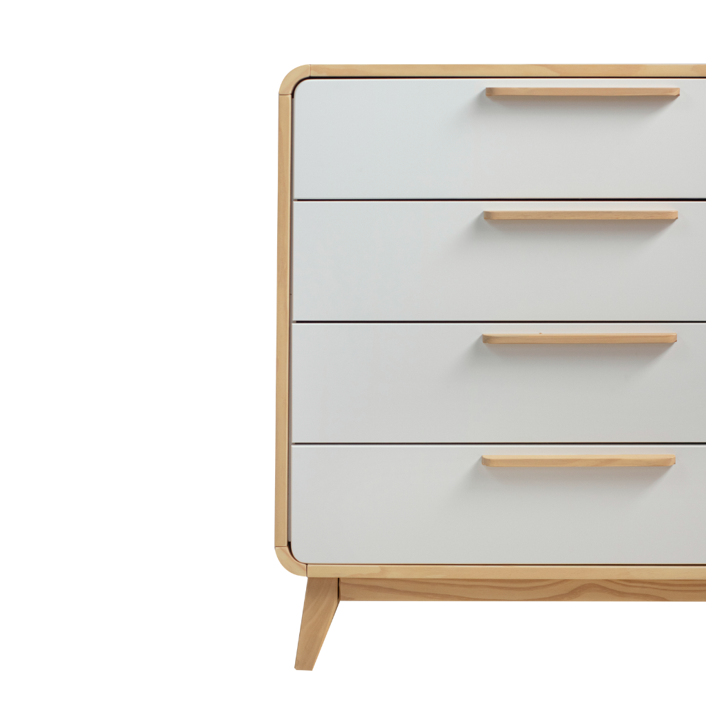 cômoda 4 gavetas e 1 porta evolutivo cor carvalho e branco, visto de frente