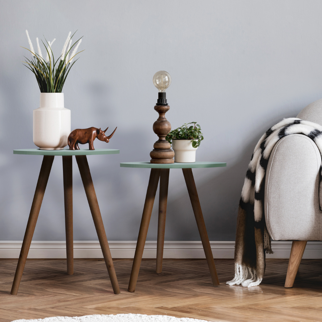 Conjunto de Mesas Laterais Retrô Cor Verde Oliva Pés Palito Cor Natural